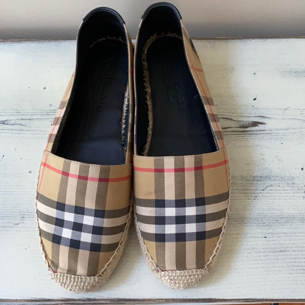 Burberry Beige Plaid Espadrille Flats with Black and Red Accents